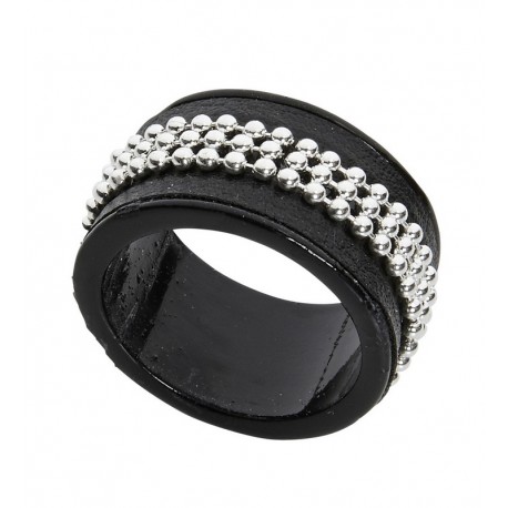 Zwarte ring met studs