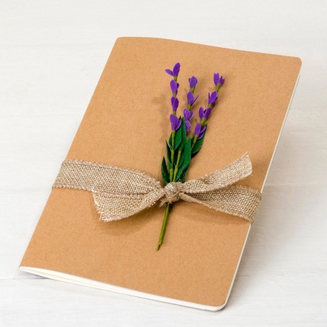 Libreta Kraft Adornada Con Lavanda 14,5 x 20,5 cm